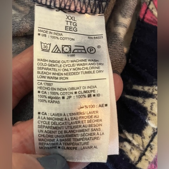 Old Navy Women's Plus Size Flannel Pajama Pants (pants only) - Picture 5 of 6